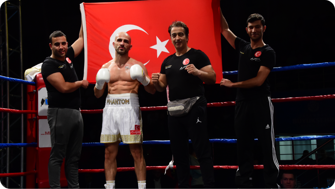 RİNGDE GEÇEN YILLAR VE PHANTOM LAKABI